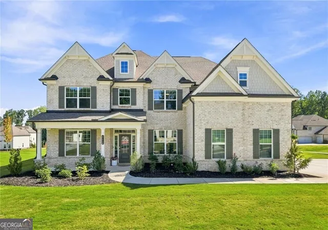 Photo 1 of Single family home for sale at 6410 Hawkins Manor Dr, Cumming, GA 30040 | MLS# 10833961 | Listing updated on 2026-09-10