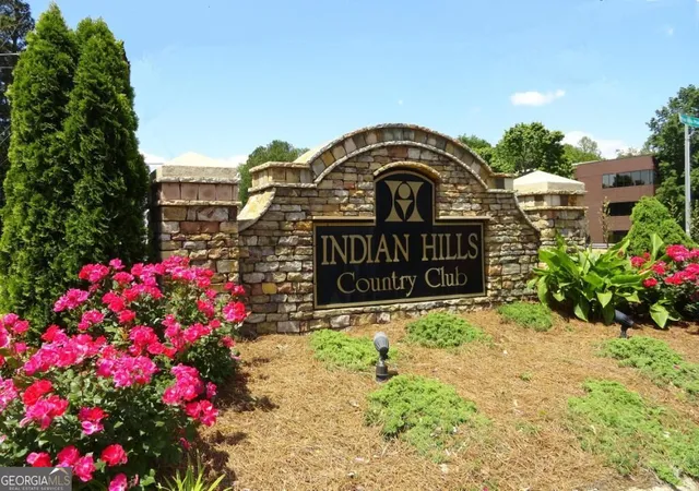 Photo 2 of Single family home for sale at 358 Indian Hills Trl, Marietta, GA 30068 | MLS# 10824363 | Listing updated on 2026-09-20