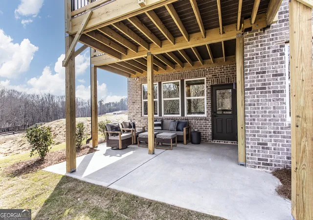 Photo 2 of Single family home for sale at 2042 Dave's Crk Rd, Cumming, GA 30041 | MLS# 10799990 | Listing updated on 2026-09-12