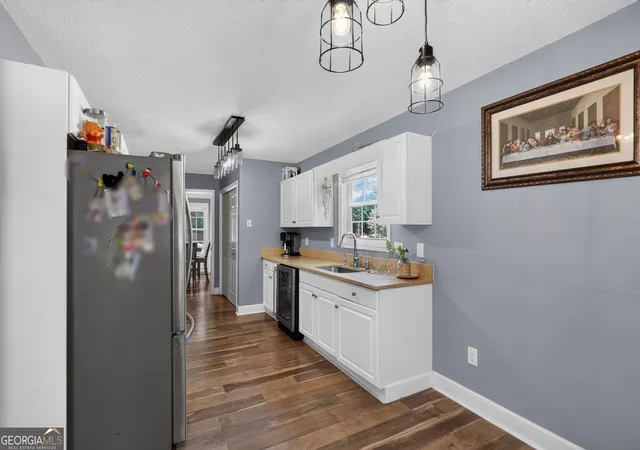 Photo 4 of Single family home for sale at 4009 Saint George Walk SW, Powder Springs, GA 30127 | MLS# 10836423 | Listing updated on 2026-09-14