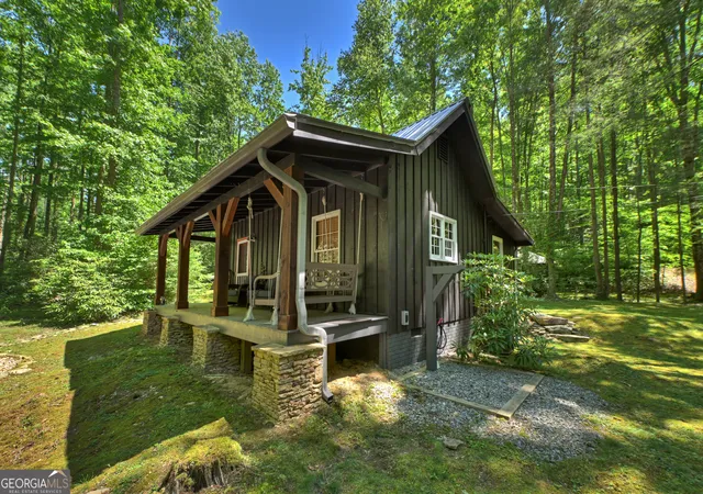 Photo 2 of Sale Pending at 373 Barnes Creek Dr, Ellijay, GA 30540 | MLS# 10791091 | Listing updated on 2026-09-13