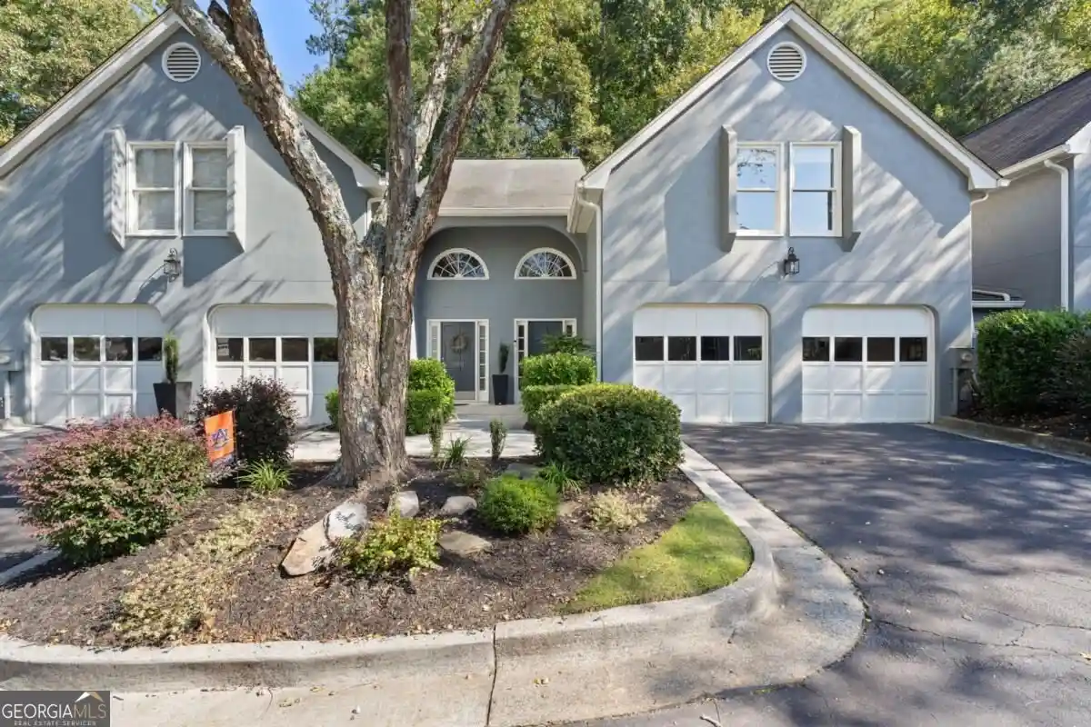 Photo 1 of Condo for sale at 3909 Ashford Lake Ct Ne, Atlanta, GA 30319 | MLS# 10873107 | Listing updated on 2026-10-29