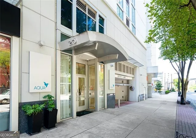 Photo 3 of Condo for sale at 20 10th Street Nw #604, Atlanta, GA 30309 | MLS# 10735180 | Listing updated on 2026-09-24