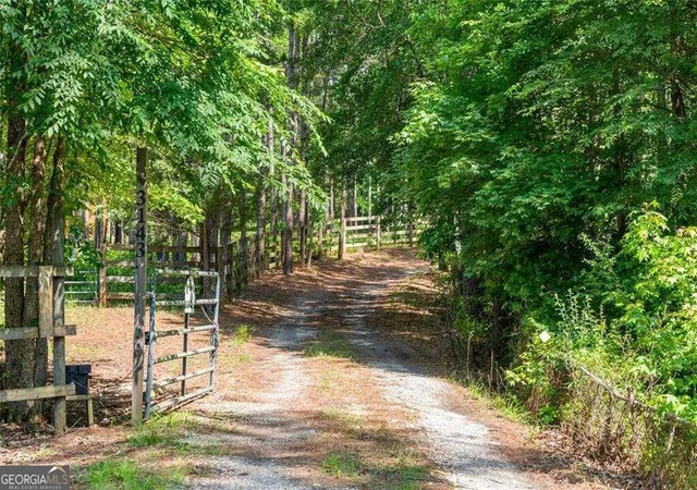 Photo 2 of Sale Pending at 3030 Demooney Rd, Atlanta, GA 30349 | MLS# 10256622 | Listing updated on 2026-02-05