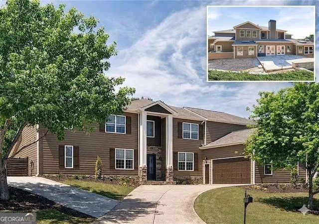 Photo 1 of Sale Pending at 232 Waters Lake Dr, Woodstock, GA 30188 | MLS# 10811141 | Listing updated on 2026-09-16