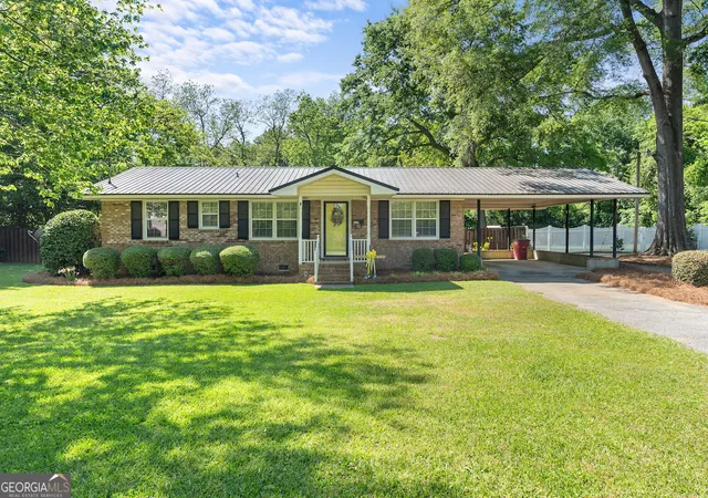 1st image of 309 Washington Ave, Sandersville, GA 31082 | MLS# 10814208
