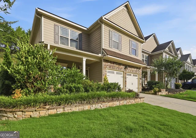Photo 3 of Single family home for sale at 1825 Habersham Villa Dr, Cumming, GA 30041 | MLS# 10807192 | Listing updated on 2026-09-13