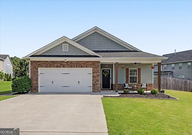 Photo 2 of Single family home for sale at 13 Woodland Cvs Nw, Cartersville, GA 30121 | MLS# 10778564 | Listing updated on 2026-09-01