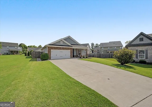 Photo 3 of Single family home for sale at 13 Woodland Cvs Nw, Cartersville, GA 30121 | MLS# 10778564 | Listing updated on 2026-09-01