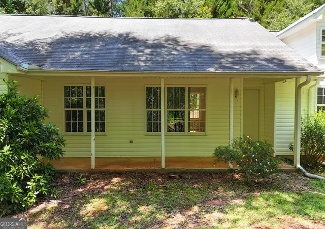 Homes for sale in Toccoa, GA | 253 Industrial Blvd, Toccoa, GA 30577 | MLS# 10802408