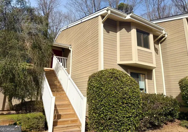 Homes for sale in Marietta, GA | 2897 Torreya Wy Se, Marietta, GA 30067 | MLS# 10768117