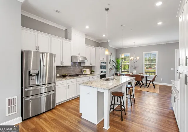Photo 3 of Townhouse for sale at 2517 Painted Buckeye Chase Se, Smyrna, GA 30080 | MLS# 10815596 | Listing updated on 2026-08-30
