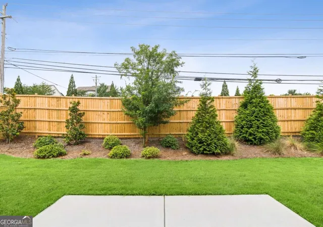 Photo 2 of Single family home for sale at 309 Beebalm St, Woodstock, GA 30188 | MLS# 10827876 | Listing updated on 2026-09-01