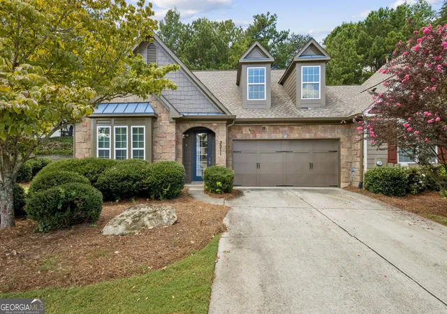 Photo 2 of Sale Pending at 3311 Castleberry Village Dr, Cumming, GA 30040 | MLS# 10774385 | Listing updated on 2026-10-07