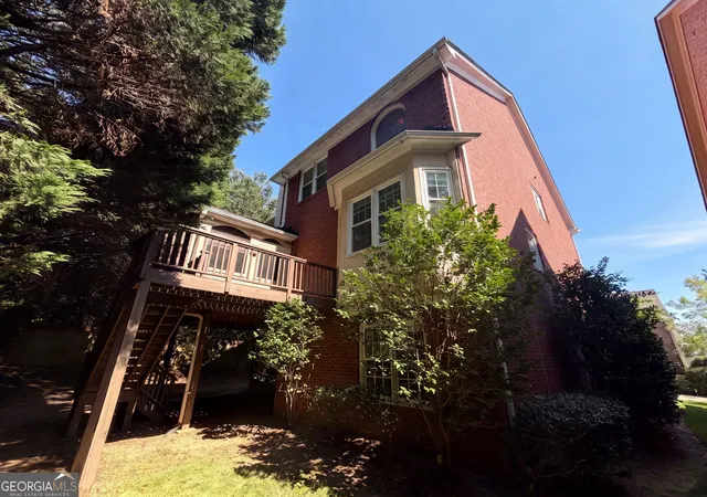 Photo 4 of Single family home for sale at 3725 Wescott Wy, Sandy Springs, GA 30319 | MLS# 10832514 | Listing updated on 2026-09-08