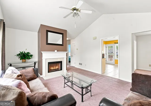 Photo 4 of Single family home for sale at 6296 Redcliff Dr, Douglasville, GA 30134 | MLS# 10835895 | Listing updated on 2026-09-12