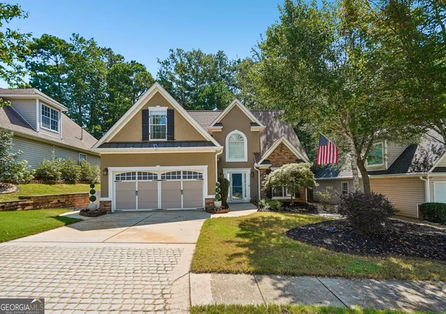 Photo 3 of Single family home for sale at 12 Brightling Ln, Newnan, GA 30265 | MLS# 10830767 | Listing updated on 2026-09-04