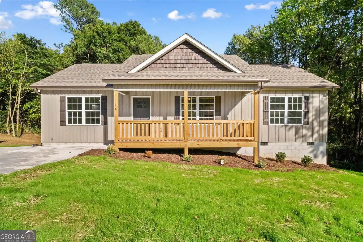 Photo 1 of Single family home for sale at 116 School St, Chatsworth, GA 30705 | MLS# 10810621 | Listing updated on 2026-10-19