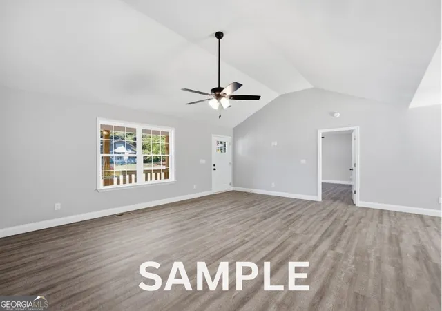 Photo 3 of Single family home for sale at 116 School St, Chatsworth, GA 30705 | MLS# 10810621 | Listing updated on 2026-09-01