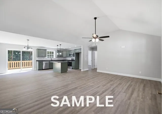 Photo 3 of Single family home for sale at 116 School St, Chatsworth, GA 30705 | MLS# 10810621 | Listing updated on 2026-09-01