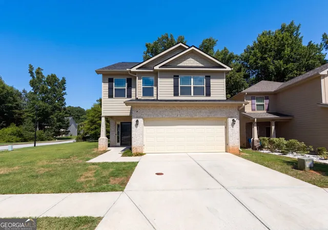 1st image of 11916 Lovejoy Crossing Pl, Hampton, GA 30228 | MLS# 10789921