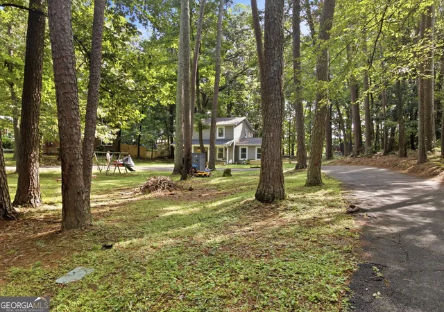 Photo 3 of Single family home for sale at 106 Northside Dr, Calhoun, GA 30701 | MLS# 10832465 | Listing updated on 2026-09-10