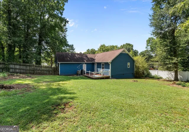 Photo 3 of Single family home for sale at 101 Mallard Ln, Carrollton, GA 30117 | MLS# 10826594 | Listing updated on 2026-09-26