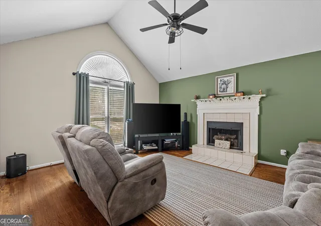 Photo 4 of Single family home for sale at 101 Mallard Ln, Carrollton, GA 30117 | MLS# 10826594 | Listing updated on 2026-09-26