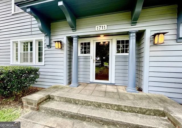 Photo 3 of Single family home for sale at 1711 S Holly St, Anderson, SC 29625 | MLS# 10814995 | Listing updated on 2026-09-11