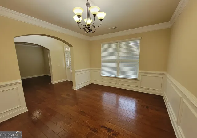 Photo 4 of Sale Pending at 1471 Primrose Park Rd, Sugar Hill, GA 30518 | MLS# 10810068 | Listing updated on 2026-09-10