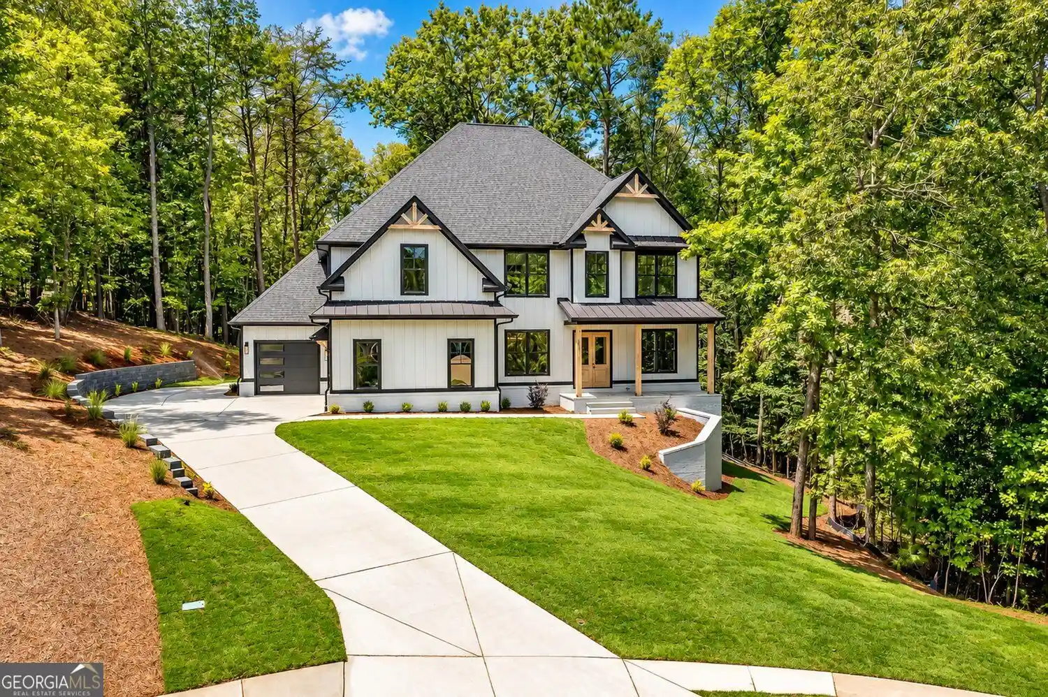 Single family home for sale at 6008 Tradewinds Cvs, Gainesville, GA 30506 | MLS# 10872835