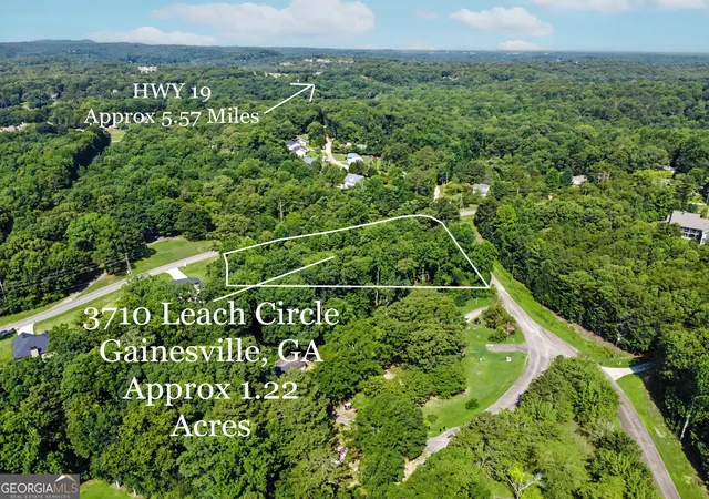 Homes for sale in Gainesville, GA | 3710 Leach Cir, Gainesville, GA 30506 | MLS# 10792223