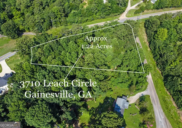 Homes for sale in Gainesville, GA | 3710 Leach Cir, Gainesville, GA 30506 | MLS# 10792223