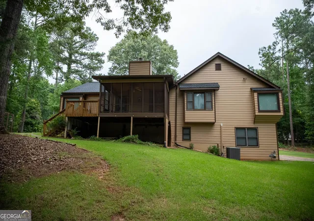 Photo 3 of Sale Pending at 125 Emerald Dr, Mcdonough, GA 30253 | MLS# 10783546 | Listing updated on 2026-08-16