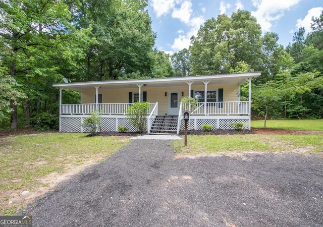Homes for sale in Greenville, GA | 180 Dean Rd, Greenville, GA 30222 | MLS# 10792843