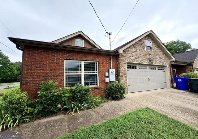 Photo 1 of Townhouse for sale at 261 Emberson Dr, Ringgold, GA 30736 | MLS# 10812232 | Listing updated on 2026-08-07