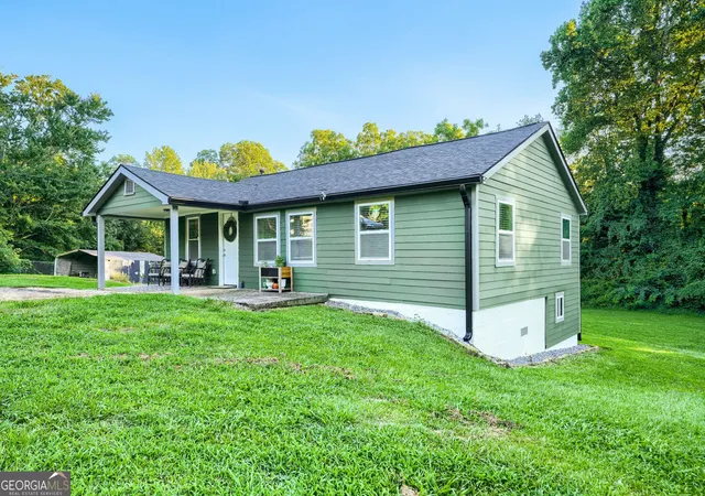 Photo 3 of Sale Pending at 626 Mitchell Dr, Marietta, GA 30066 | MLS# 10830681 | Listing updated on 2026-09-05