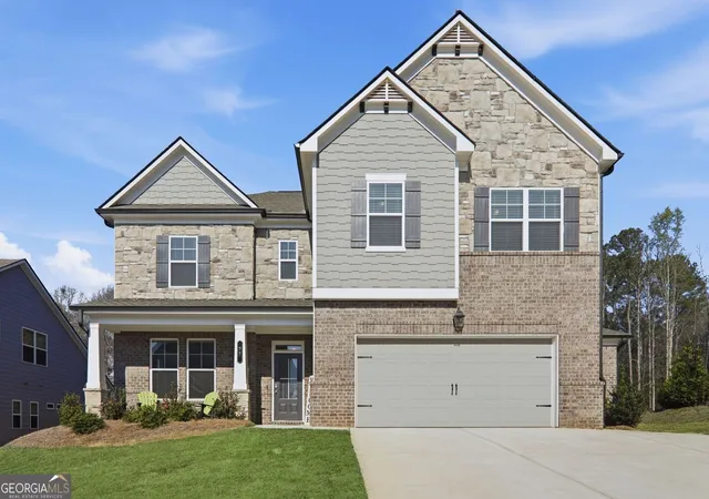Photo 2 of Single family home for sale at 22 Winding Rose Dr, Hoschton, GA 30548 | MLS# 10831010 | Listing updated on 2026-09-13