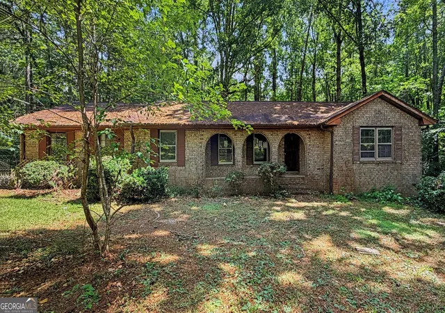 Photo 2 of Single family home for sale at 271 Corinth Rd, Jonesboro, GA 30238 | MLS# 10809689 | Listing updated on 2026-09-22