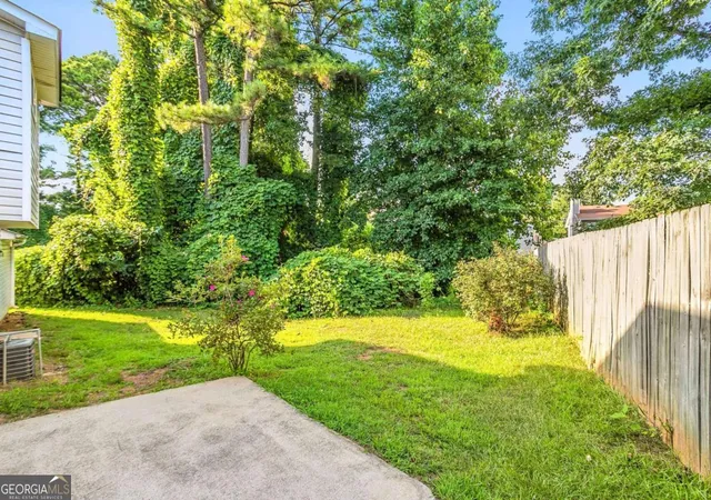 34th image of 2123 Lown Farm Ln, Lithonia, GA 30058 | MLS# 10580177