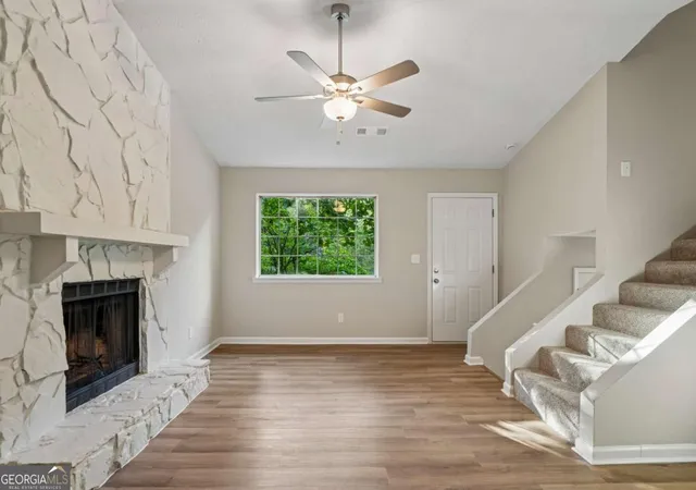 Photo 4 of Sale Pending at 674 Inland Way NW, Lilburn, GA 30047 | MLS# 10828564 | Listing updated on 2026-09-04