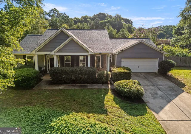Single family home for sale at 115 Linda St, Colbert, GA 30628 | MLS# 10828397