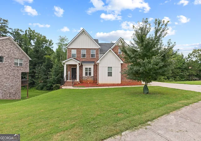 Photo 1 of Single family home for sale at 4304 Bellwood Cir, South Fulton, GA 30349 | MLS# 10817755 | Listing updated on 2026-08-30