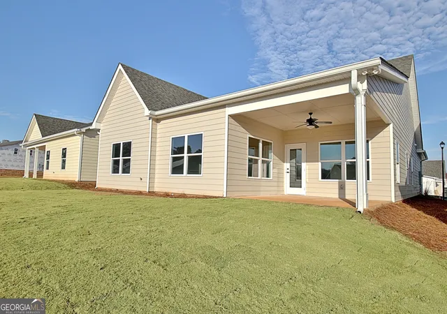 2nd image of 105 Redhaven Dr, Senoia, GA 30276 | MLS# 10768543