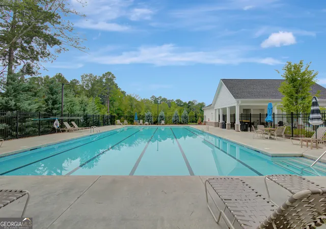 4th image of 105 Redhaven Dr, Senoia, GA 30276 | MLS# 10768543