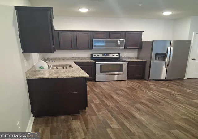 13th image of 1990 E Millstream Holw, Conyers, GA 30012 | MLS# 10808796