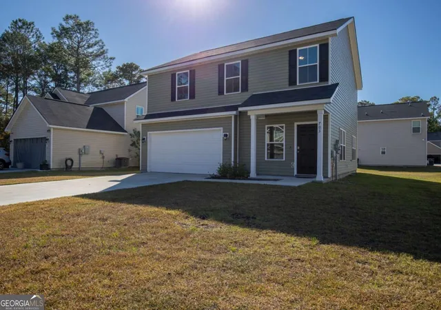 Photo 2 of Single family home for sale at 703 Mill Crk, Hinesville, GA 31313 | MLS# 10652712 | Listing updated on 2026-05-23