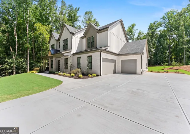 Photo 3 of Single family home for sale at 4260 Deerfield Rd, Cumming, GA 30028 | MLS# 10831225 | Listing updated on 2026-09-05