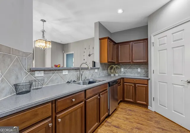 Photo 4 of Condo for sale at 4805 W Village Way SE #2207, Smyrna, GA 30080 | MLS# 10767236 | Listing updated on 2026-07-29