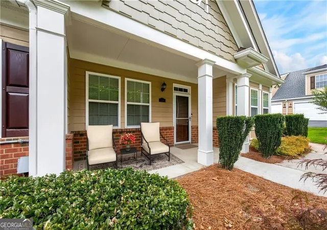 Photo 3 of Condo for sale at 2711 Grapevine Cir #1501, Cumming, GA 30041 | MLS# 10782134 | Listing updated on 2026-08-21